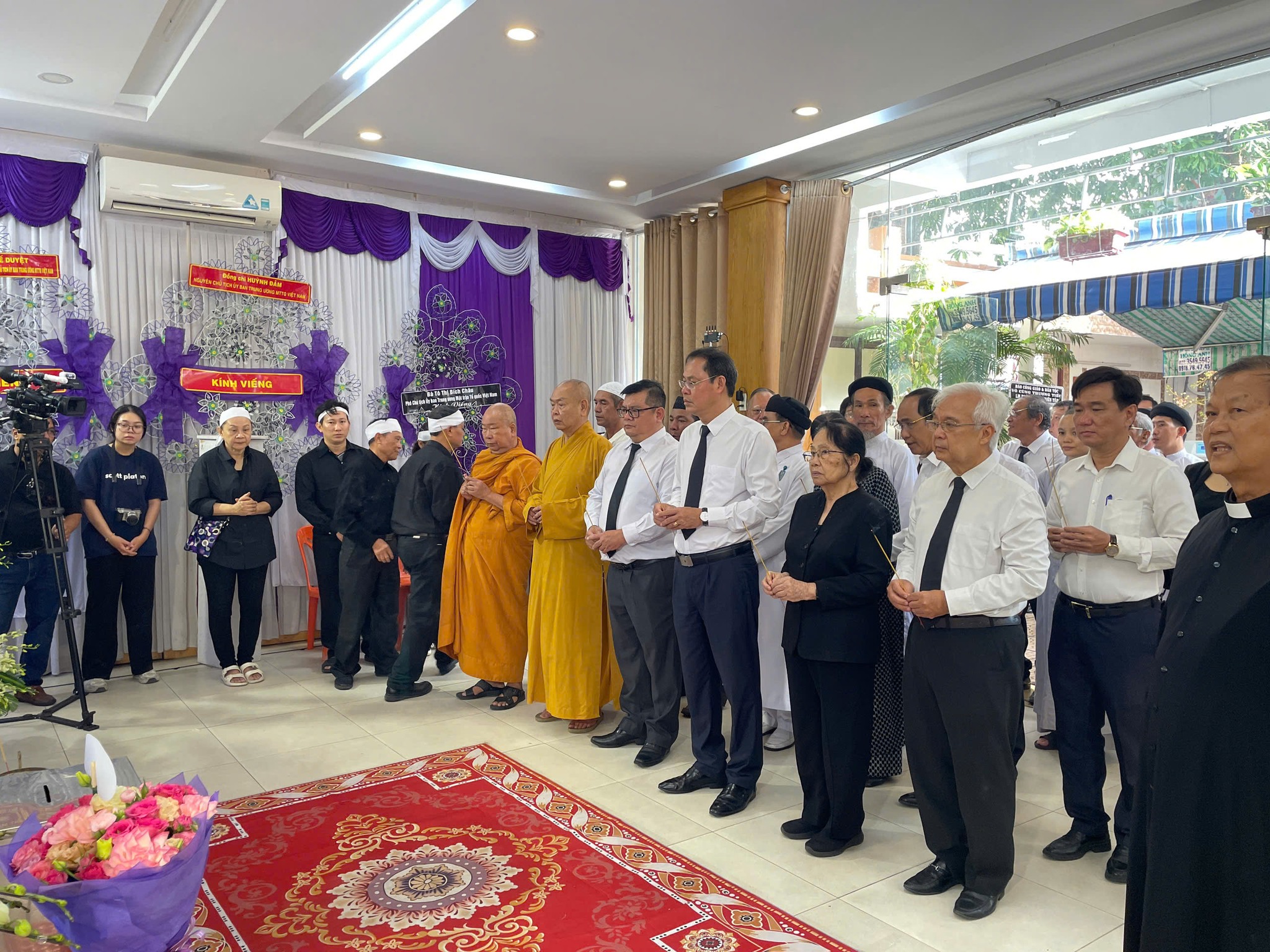 Lm Phêrô Phan Khắc Từ - Người đã nằm xuống, nhưng câu chuyện về ngài vẫn tiếp tục