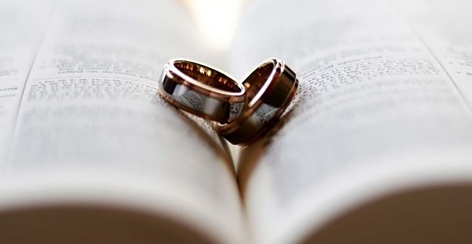 Có cần về quê gốc để làm chứng hôn phối không?