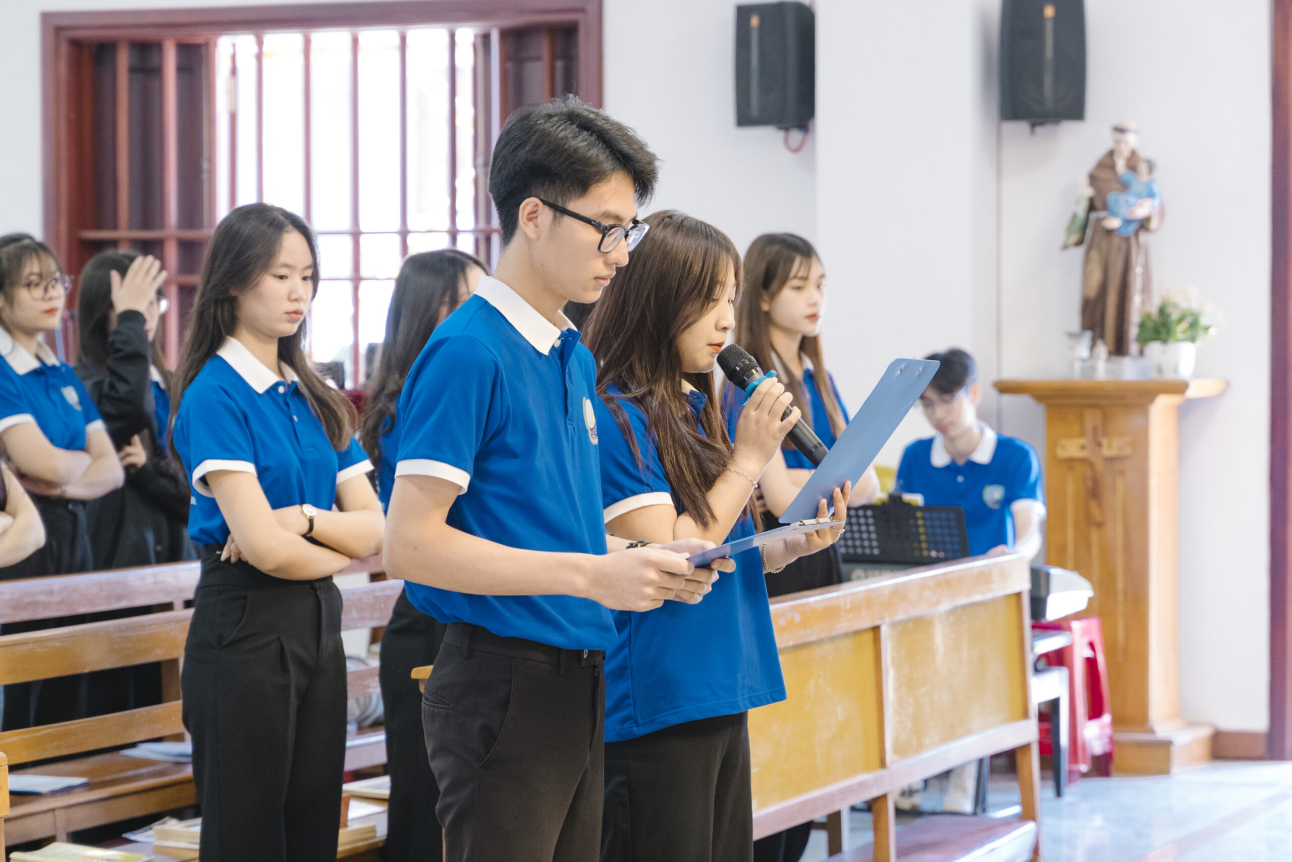 Cô gái ở TGP Hà Nội chửi Chúa, chửi Đức Mẹ, chửi Giáo hội...suốt hơn 20 năm