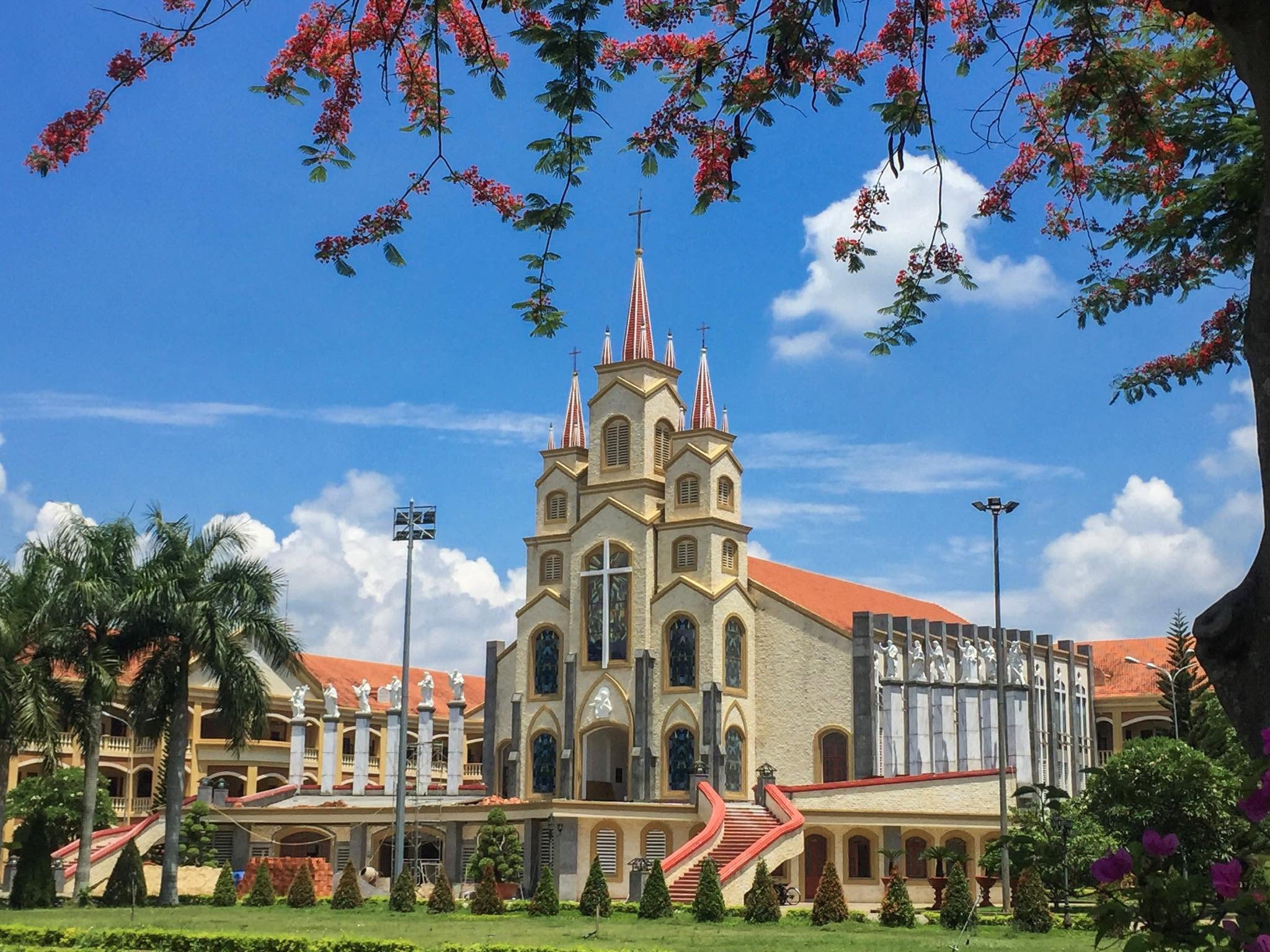Phân biệt Đan viện, Tu viện và Nhà dòng