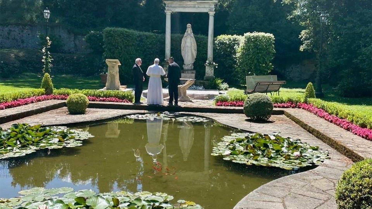 Đức Thánh Cha Lêô XIV tại Vườn Đức Trinh nữ Maria ở Castel Gandolfo