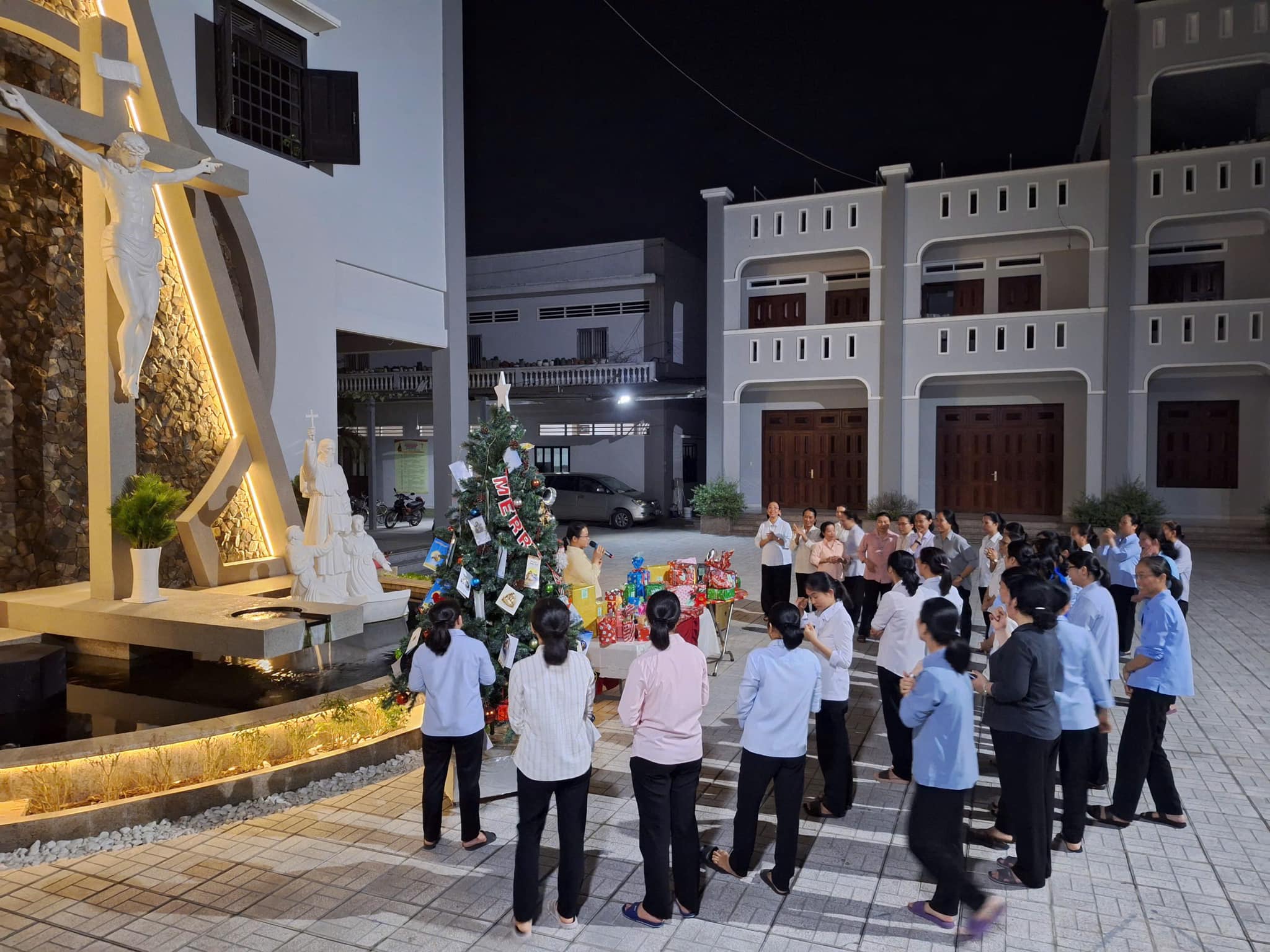 1 Nữ tu Việt Nam hồi tục sau 14 năm đi tu - Chuyện có thật