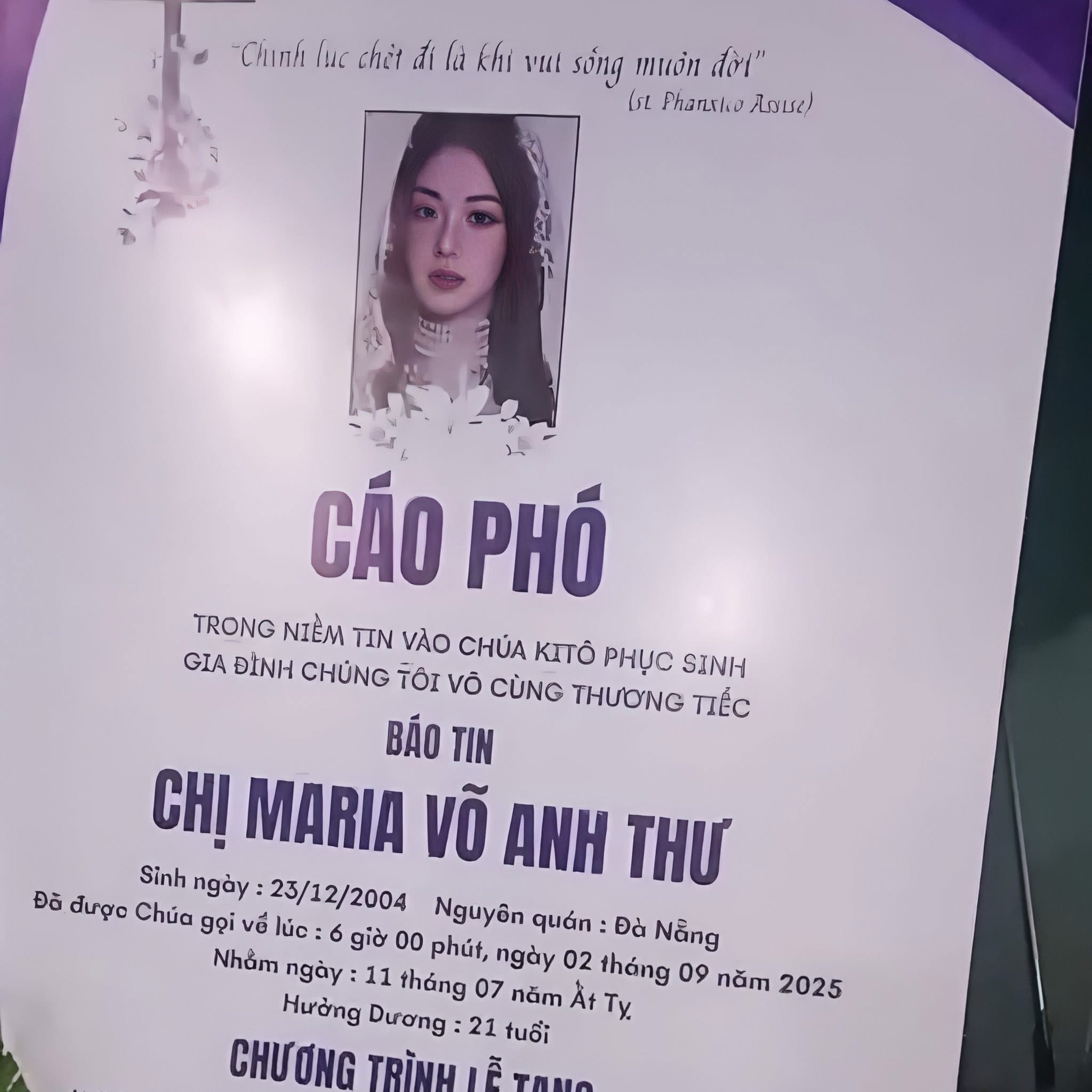 Vụ TikToker livestream nhảy lầu và bài học cho giới trẻ