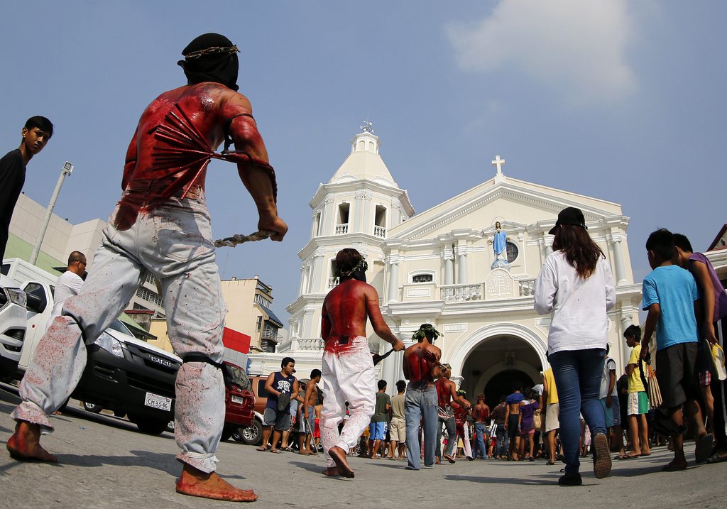 Đóng đinh thật tại Philippines