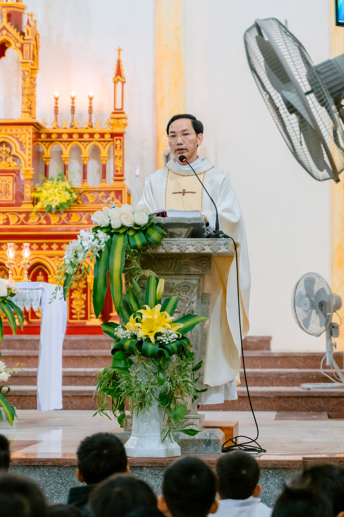 Giáo xứ Yên Hòa, GP Vinh 1 năm 'kiếm' được mấy chục tỷ