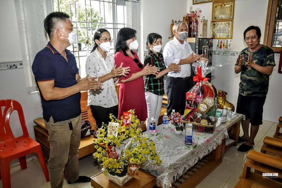 Thực hư việc 1 Linh mục ở TGP Sài Gòn có hành vi không chuẩn mực