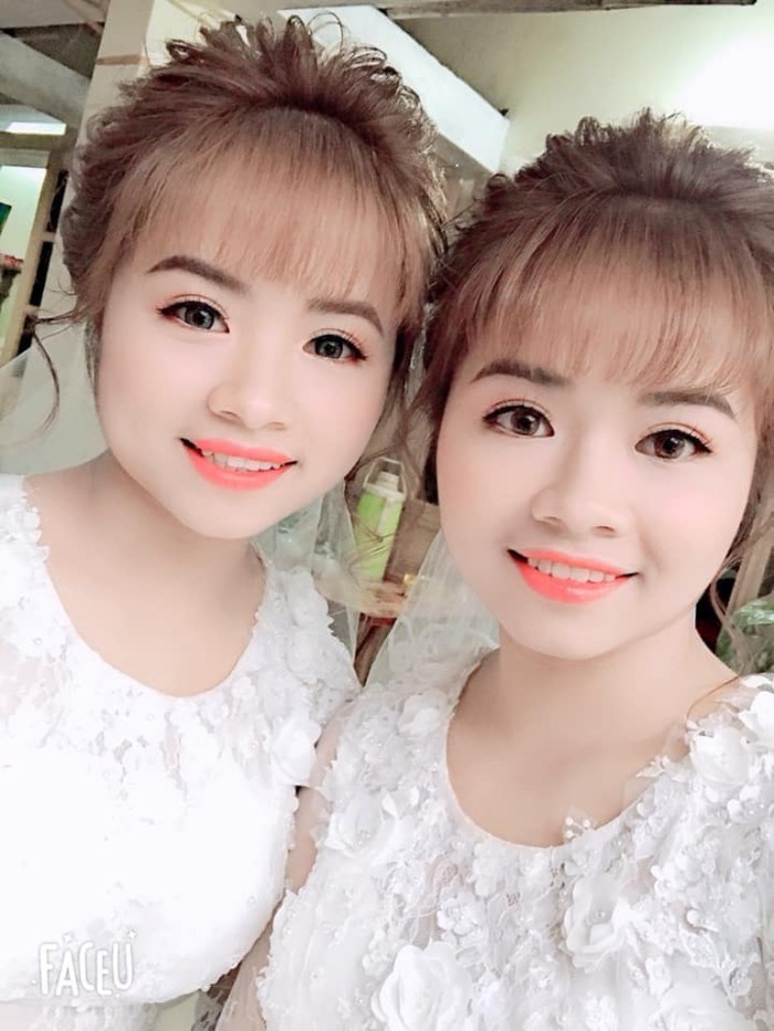 2 chị em Công giáo sinh đôi học cùng trường, lấy chồng cùng một ngày