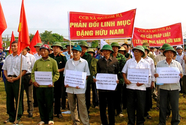 Lm Antôn Đặng Hữu Nam chống cộng hay chống Giáo hội?