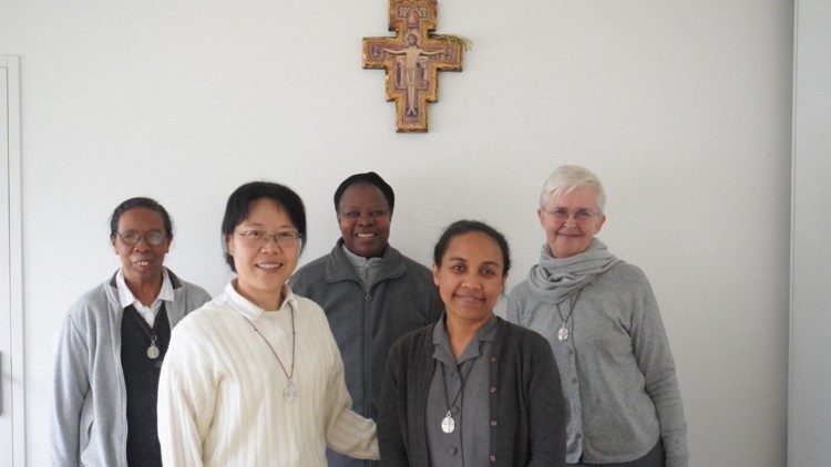 Sự Hiện Diện Của Huynh Đoàn Phan Sinh Thừa Sai Đức Maria Tại Clichy-Sous-Bois: Nơi Giao Thoa Văn Hóa và Tôn Giáo