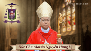 1 gia đình đặc biệt khi có 1 Giám mục, 2 Linh mục và 3 Nữ tu