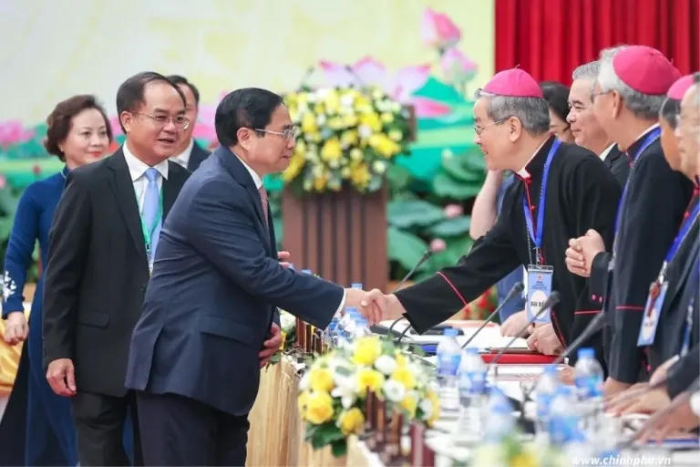 Phải đăng ký mới được sinh hoạt tôn giáo, tín ngưỡng trên mạng