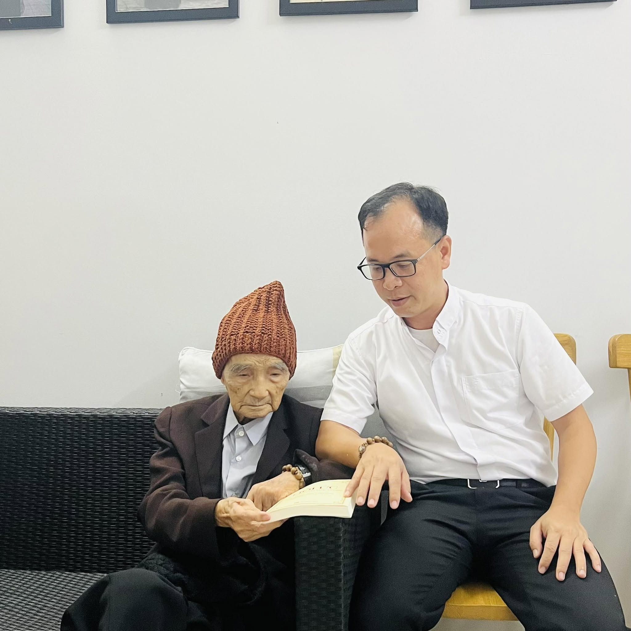 Linh mục Giuse Nguyễn Văn Hảo: 'Vào Đảng phải tự nguyện, sao lại có chuyện thúc ép?'