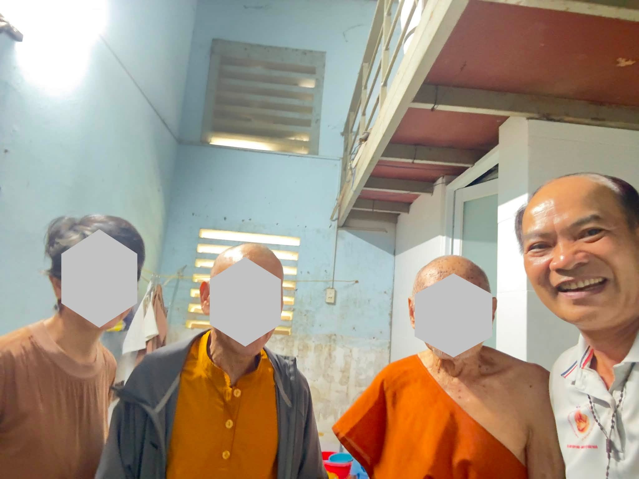Sư 92 tuổi đến Nhà tạm lánh Mai Tiến sống